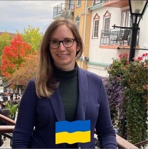 Meet your Posher, Christina